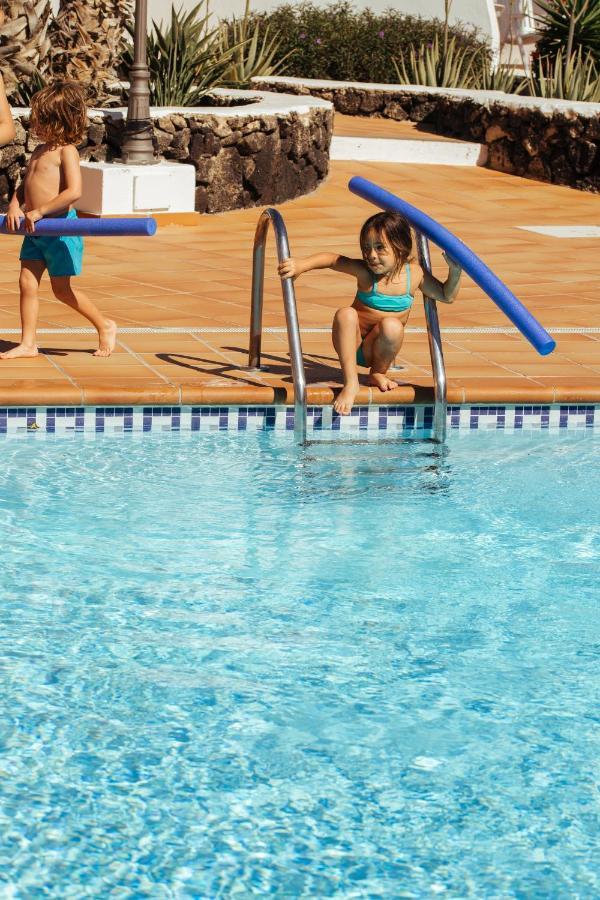 Mar Azul Playa Aparthotel Puerto del Carmen  Kültér fotó